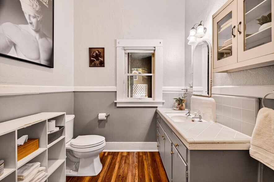 More Photos Of 1050 Esplanade, Chico Multifamily For Sale