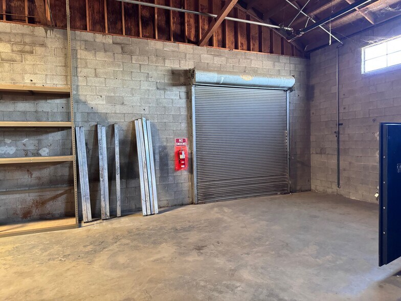 More Photos Of 3312 N 28th Ave, Phoenix Warehouse For Sale
