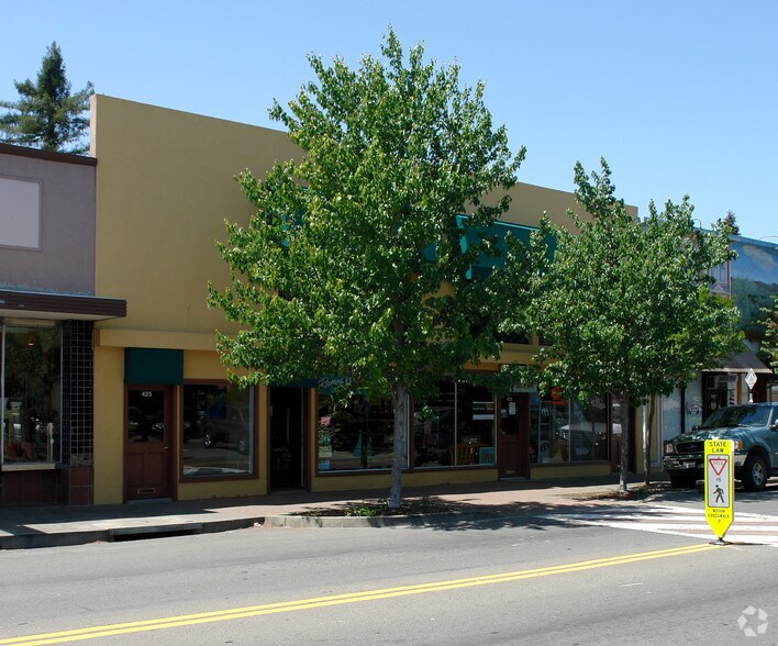 More Photos Of 429 Healdsburg Ave, Healdsburg Storefront Retail Office For Lease