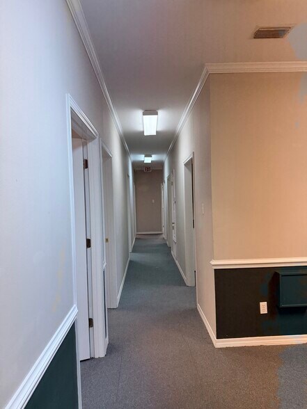 More Photos Of 6313 Piccadilly Square Dr, Mobile Office For Sale