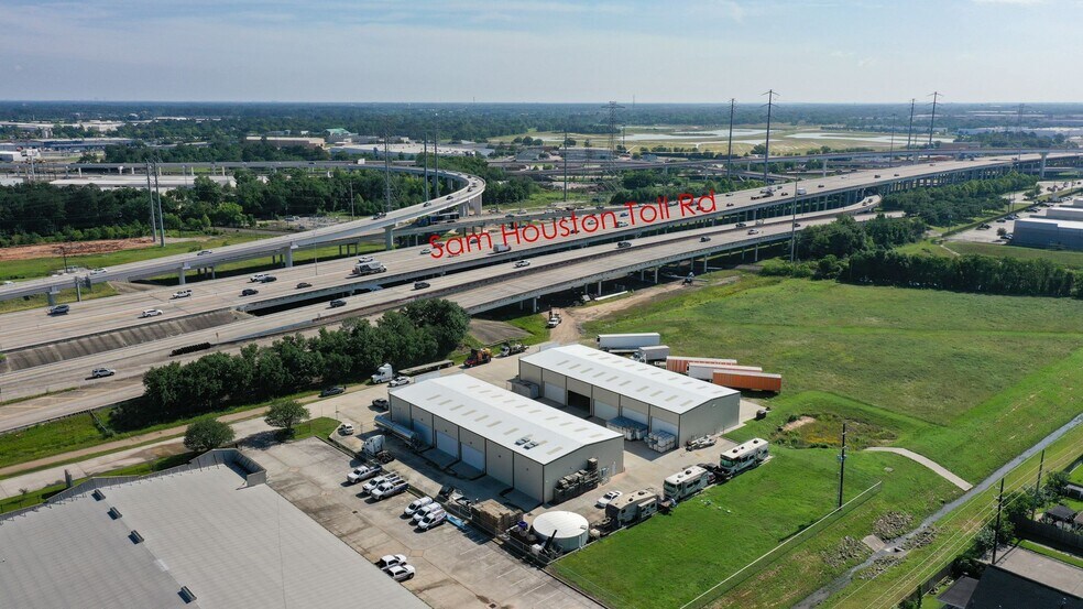 More Photos Of 6631 N Sam Houston Pky W, Houston Warehouse For Sale