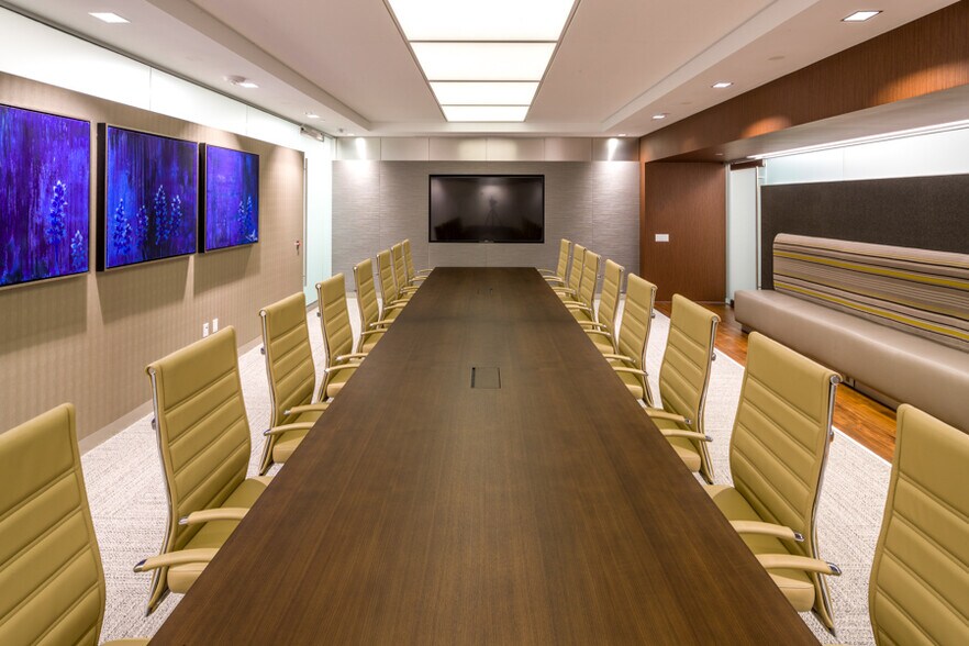 More Photos Of 25700 Interstate 45, Spring Office For Lease