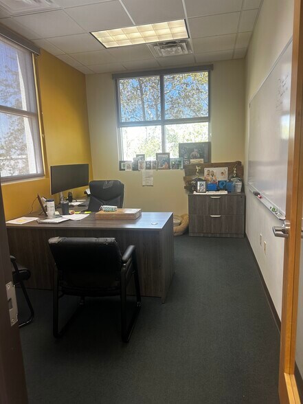 More Photos Of 4017 W Dr Martin Luther King Jr Blvd, Tampa Office For Sale
