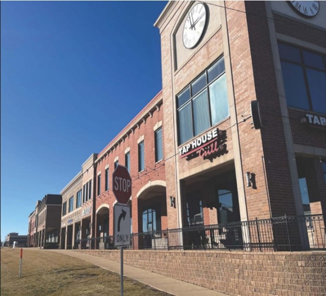 More Photos Of 24402 W Lockport St, Plainfield Office For Lease