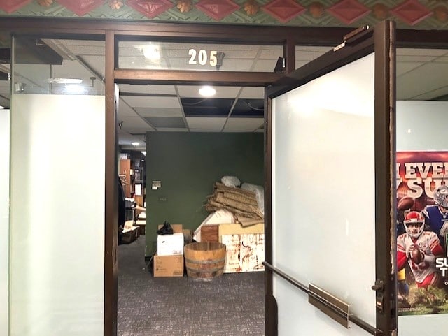 More Photos Of 219 Pine Ave, Long Beach Storefront For Lease