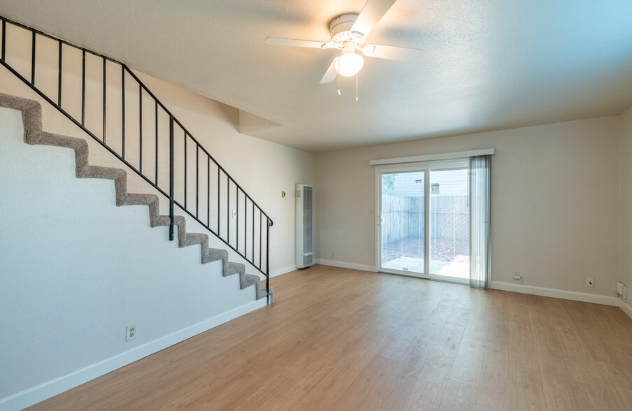 More Photos Of 407 Raymond Ave, San Jose Multifamily For Sale