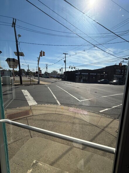 More Photos Of 189 Front St, South Plainfield Storefront Retail Residential For Lease