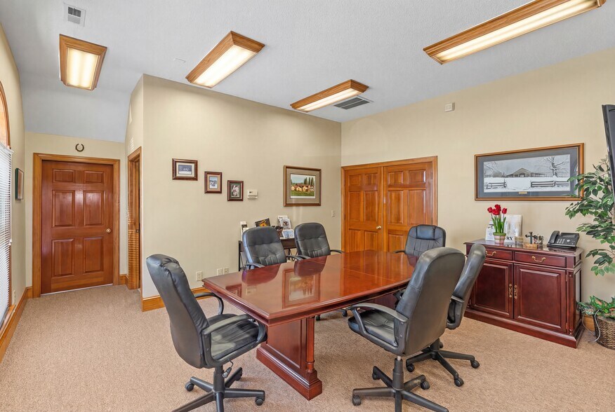 More Photos Of 2507 Jake Alexander Blvd S, Salisbury Medical For Lease
