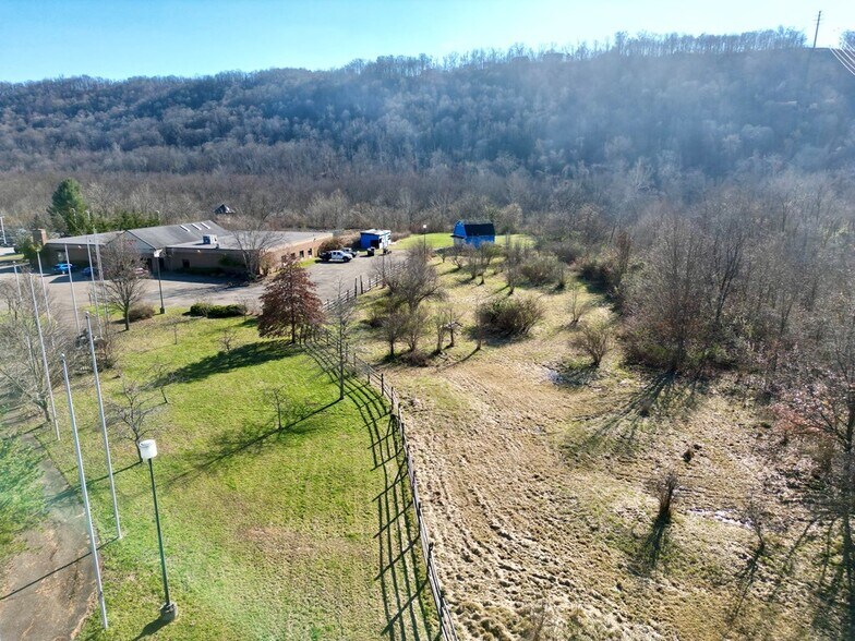 More Photos Of 1500 Lafayette Ave, Moundsville Medical For Lease