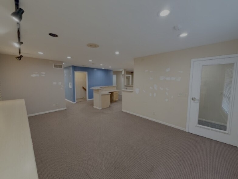 More Photos Of 1251 Nilles Rd, Fairfield Medical For Lease