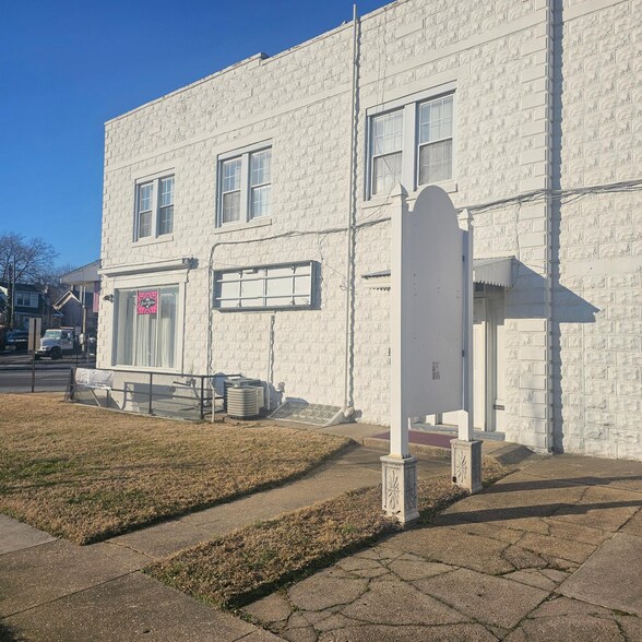 More Photos Of 6401-6405 Belair Rd, Baltimore Storefront Retail Office For Sale