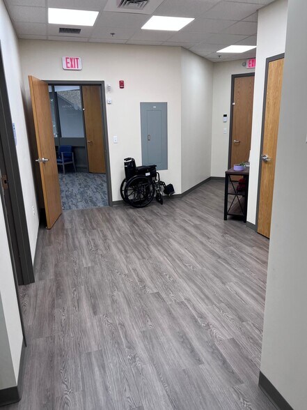 More Photos Of 120 Thomas St, Worcester Medical For Lease
