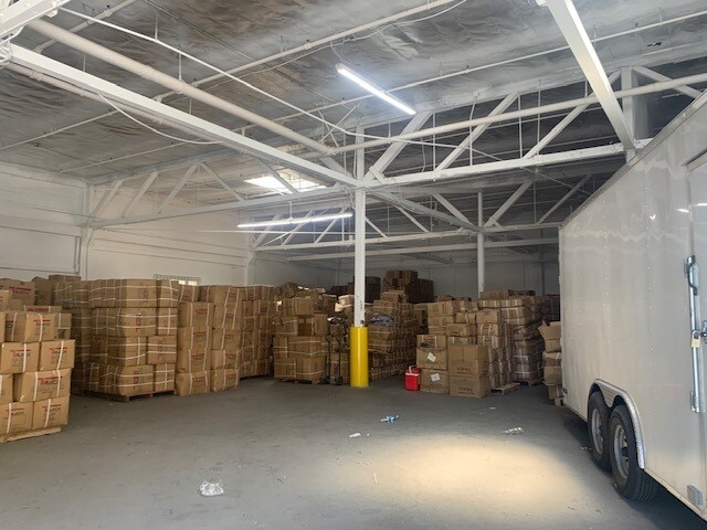 More Photos Of 1937-2035 E Vernon Ave, Vernon Refrigeration Cold Storage For Lease