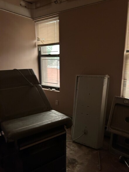 More Photos Of 1578 Williamsbridge Rd, Bronx Medical For Lease