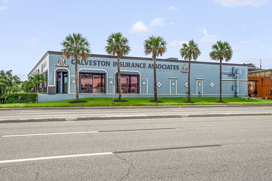 Primary Photo Of 6025 Avenue P 1/2, Galveston General Retail For Lease
