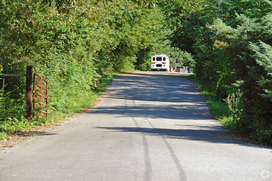 Primary Photo Of 11749 Snyder Rd, Knoxville Daycare Center For Sale