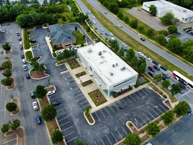 More Photos Of 1036 St Nicholas Dr, Waldorf Medical For Lease