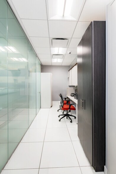 More Photos Of 50 W 47th St, New York Office Residential For Sale