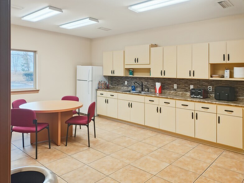 More Photos Of 8100 Opportunity Dr, Milton Office For Sale