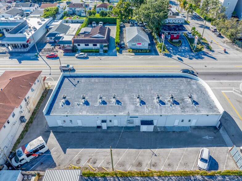 More Photos Of 3241 NW 7th St, Miami Storefront For Lease