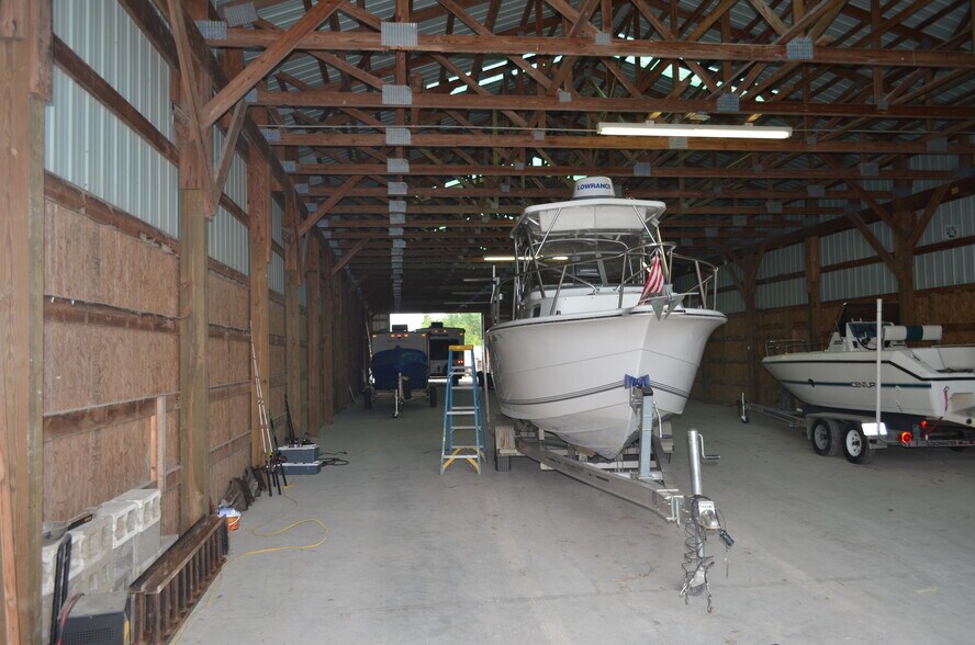 More Photos Of 977 N Van Dyke Rd, Bad Axe Self Storage For Sale