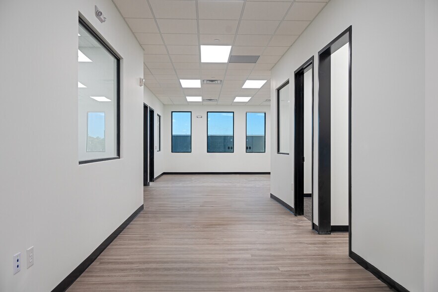 More Photos Of 465 Oberlin Ave S, Lakewood Office For Lease