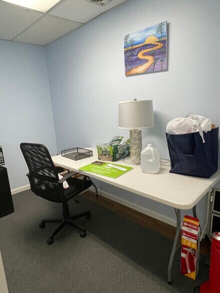 More Photos Of 344-350 Silas Deane Hwy, Wethersfield Medical For Lease