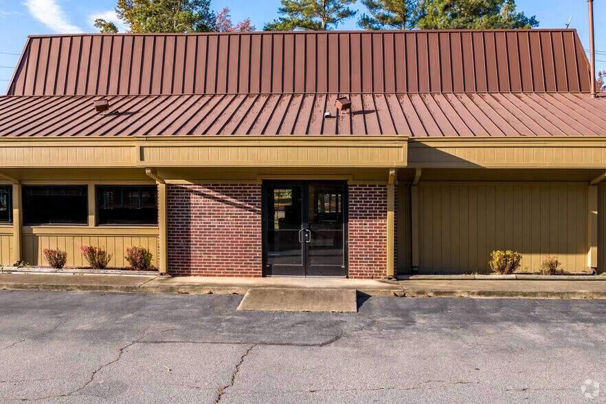 More Photos Of 1815 S Main St, Laurinburg Restaurant For Sale