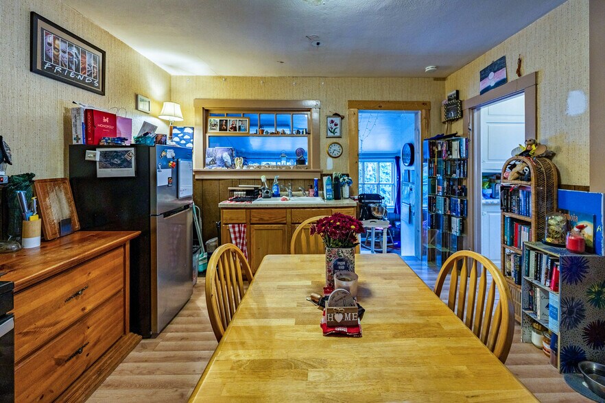 More Photos Of 100 E 28th St, Cheyenne Apartments For Sale