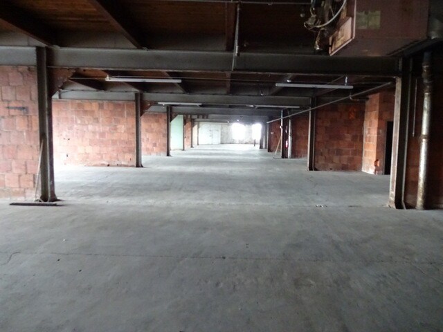 More Photos Of 1500 Clinton St, Buffalo Light Manufacturing For Lease