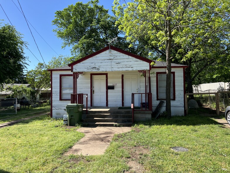 More Photos Of , Dallas Unknown For Sale