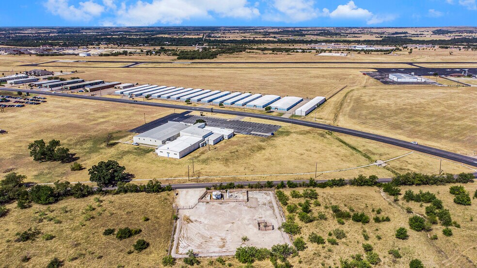 More Photos Of 1014 N Nolan River Rd, Cleburne Medical For Sale