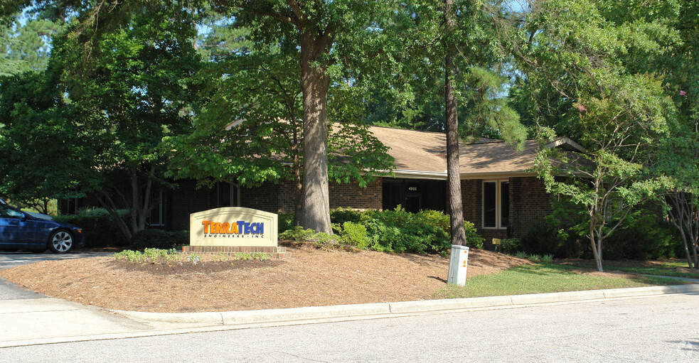 Primary Photo Of 4905 Professional Ct, Raleigh Medical For Lease