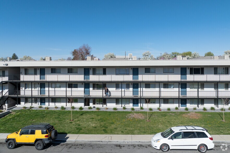 More Photos Of 1801 N 950 W, Provo Apartments For Sale