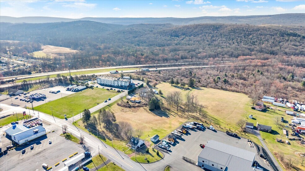 More Photos Of 14 Anspach Dr, Pine Grove Land For Sale