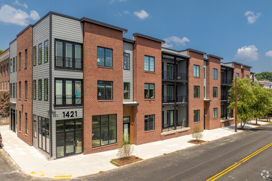 Primary Photo Of 1421 Bainbridge St, Richmond Apartments For Sale