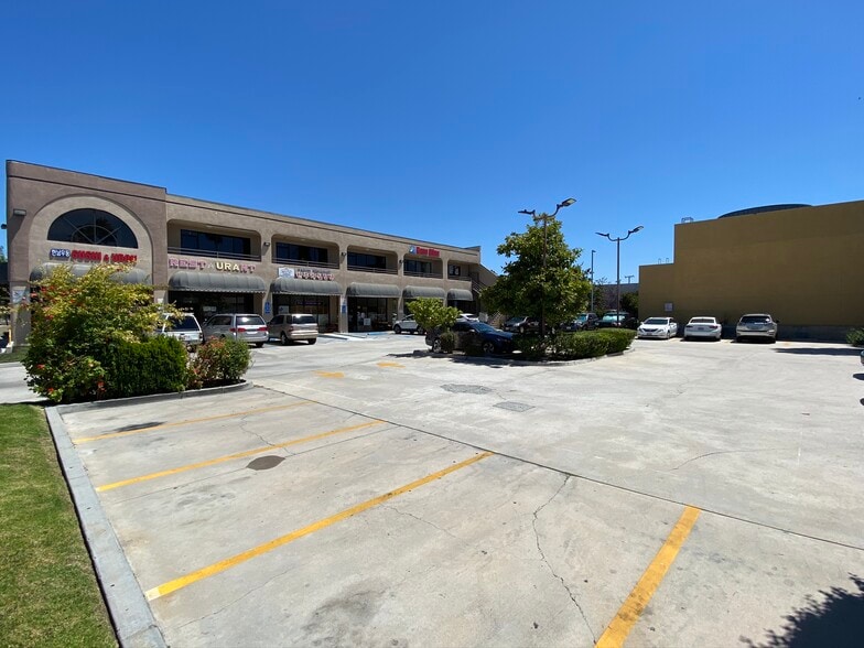 More Photos Of 12942 Galway St, Garden Grove Storefront Retail Office For Lease