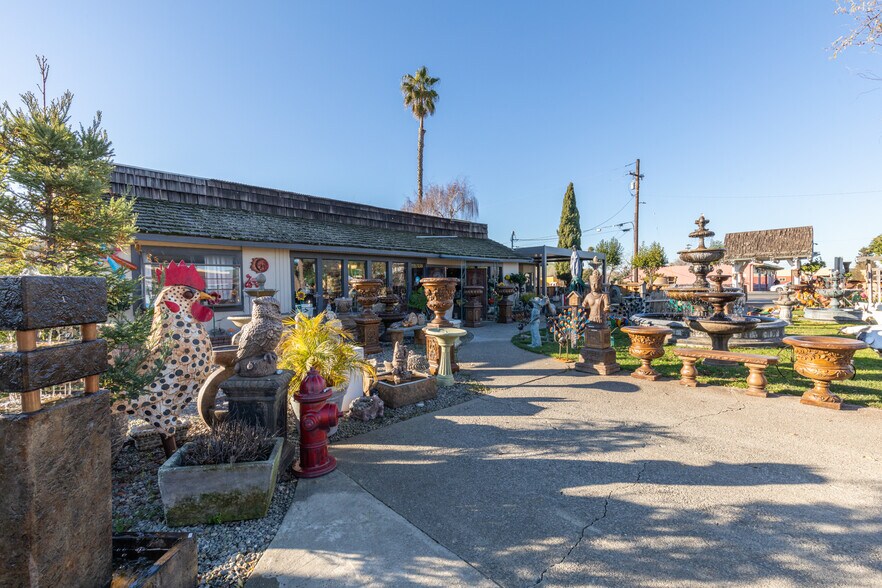 More Photos Of 3885 Napa Vallejo Hwy, American Canyon Garden Center For Sale