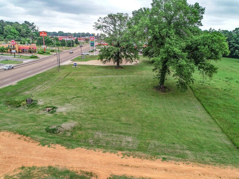 More Photos Of 624 Hwy 6/Mississippi 278, Batesville Land For Sale