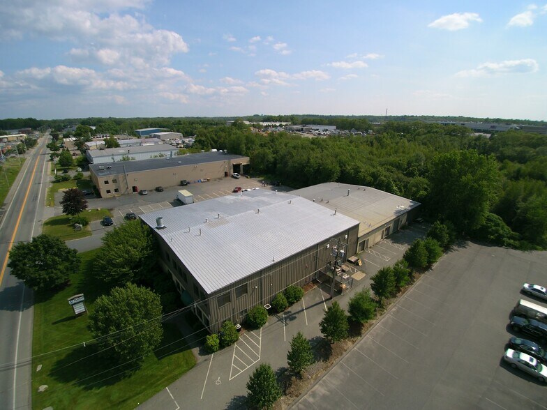 More Photos Of 254 Bodwell St, Avon Warehouse For Lease