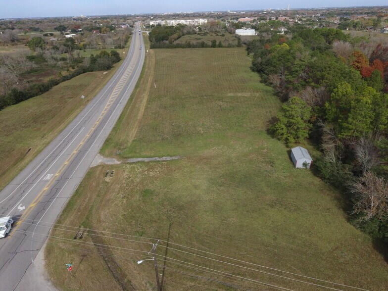 More Photos Of 2420 Hewitt St, League City Land For Sale