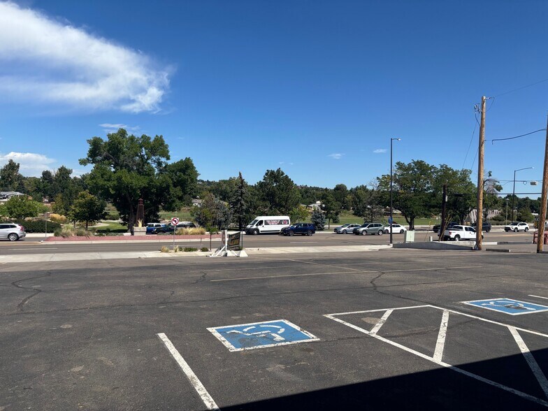 More Photos Of 9110 Ralston Rd, Arvada Showroom For Sale