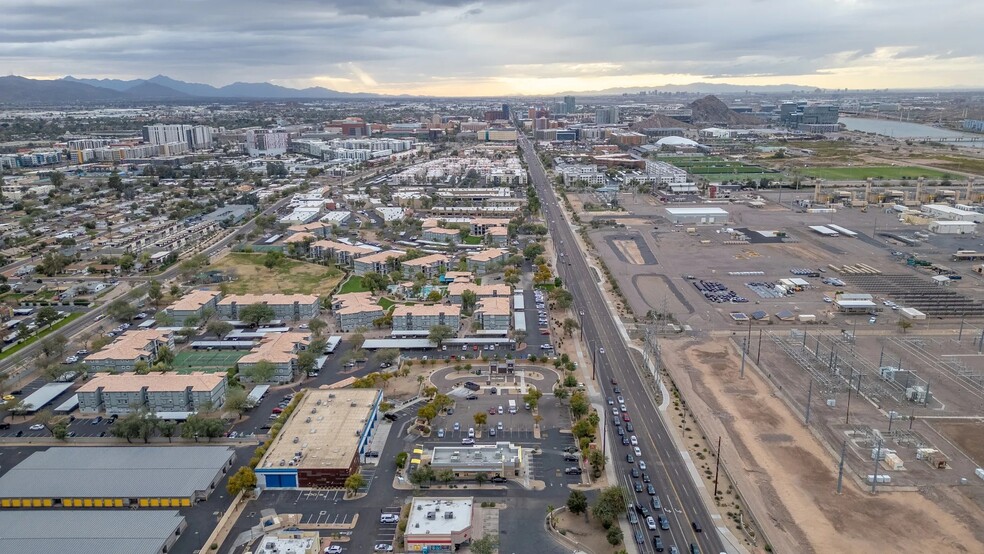 More Photos Of 1765 E University Dr, Tempe Fast Food For Lease
