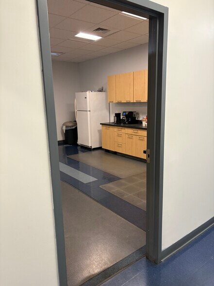 More Photos Of 5 Dan Rd, Canton Manufacturing For Lease
