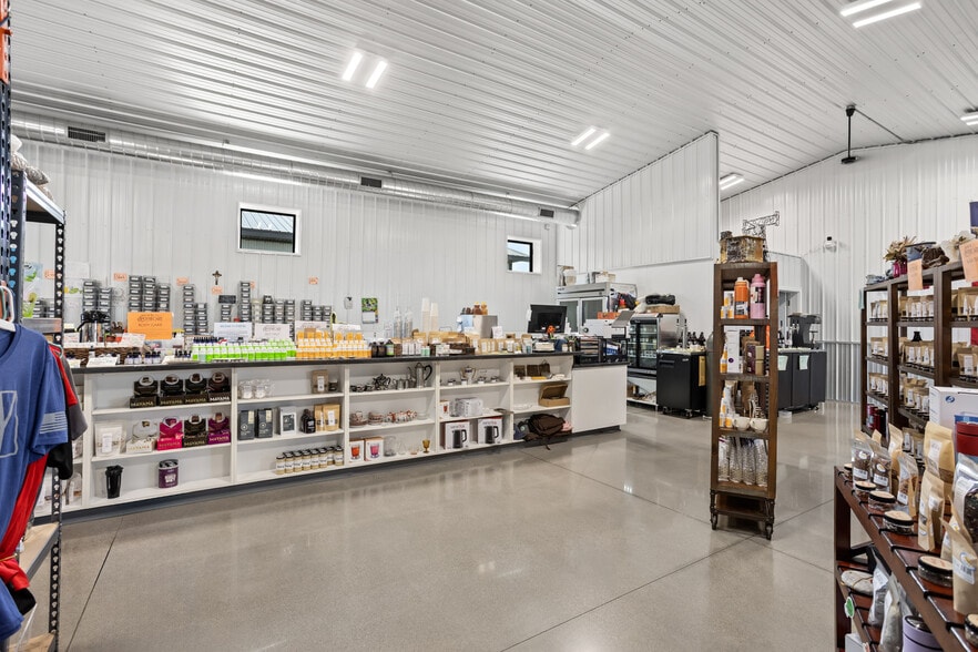More Photos Of 5498 51st Ave S, Fargo General Retail For Sale