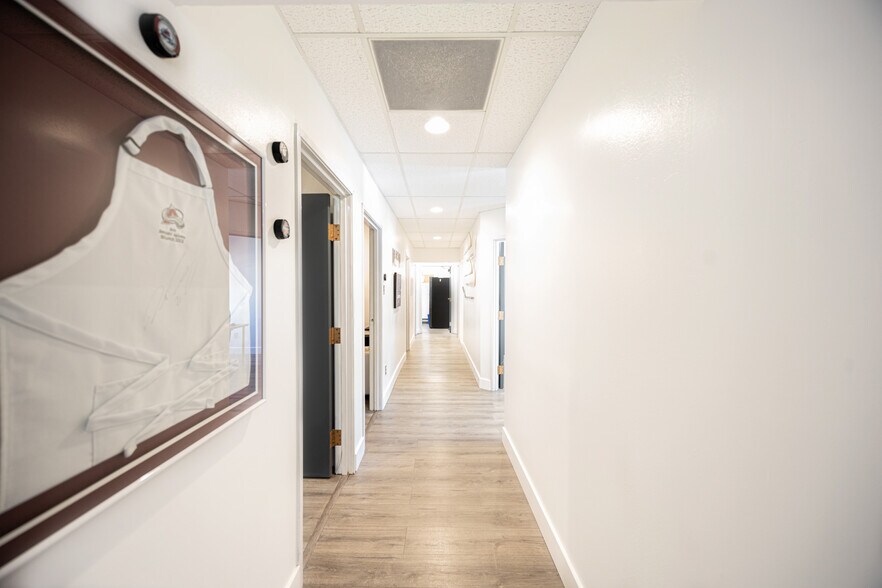 More Photos Of 7823-7837 W 38th Ave, Wheat Ridge Medical For Sale