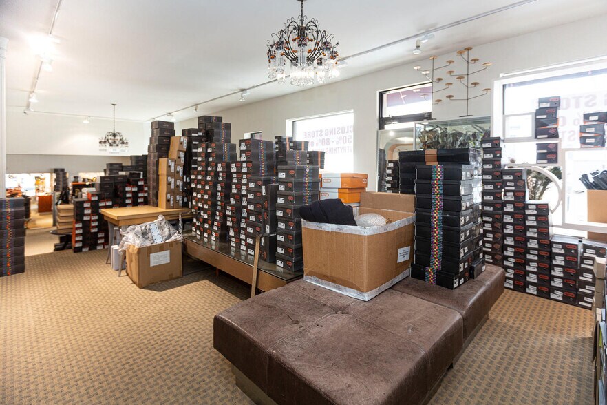 More Photos Of 26 Bergen St, Englewood Restaurant For Sale