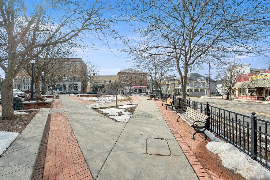 More Photos Of 659 Broad St, Emmaus Apartments For Sale