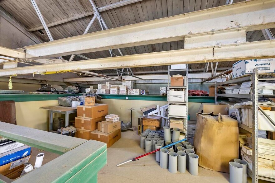 More Photos Of 244 Anaconda Rd, Butte Warehouse For Sale