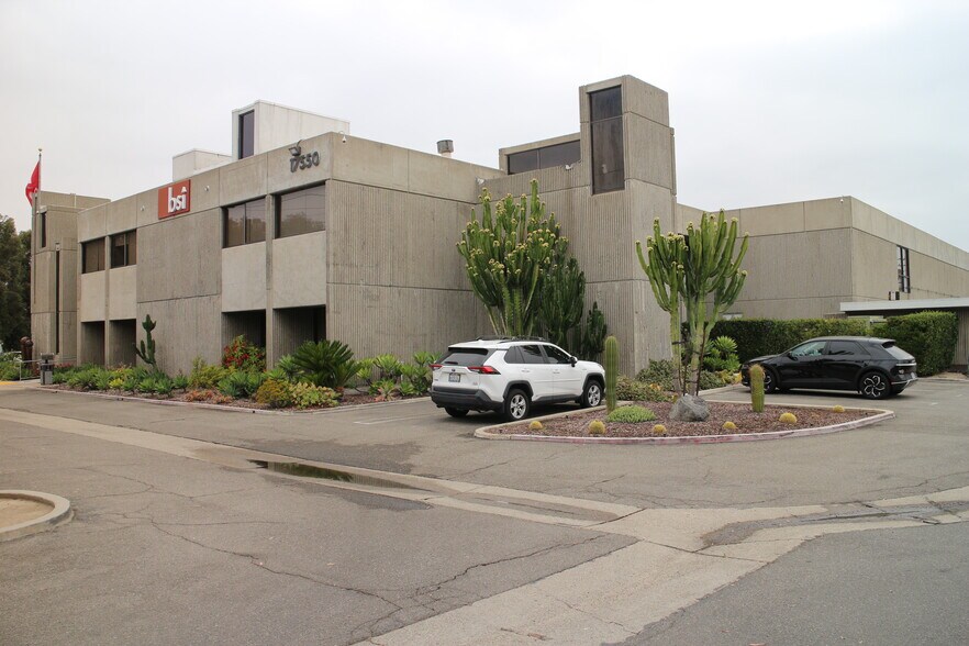 More Photos Of 17550 Gillette Ave, Irvine Manufacturing For Sale